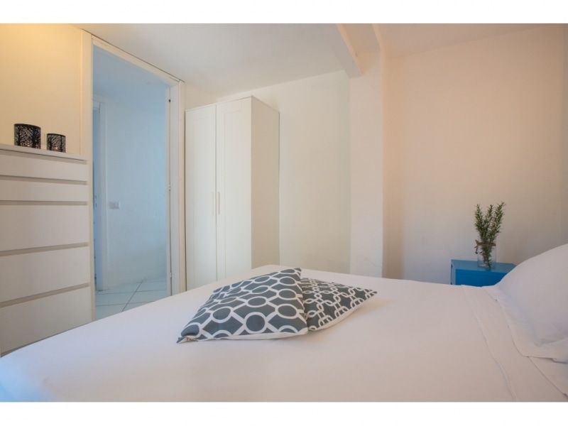 Villa Criside - Casa vacanze sul mare a Villasimius in Sardegna - camera con letto matrimoniale.